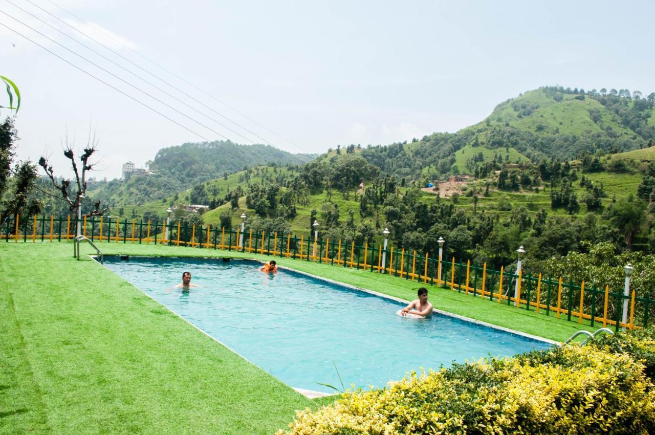 Evaan Resorts Oakwood Hamlet shoghi Shimla Buitenkant foto