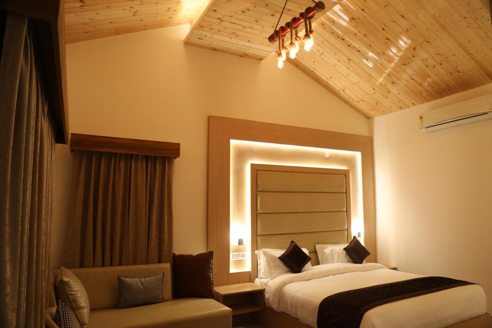 Evaan Resorts Oakwood Hamlet shoghi Shimla Buitenkant foto