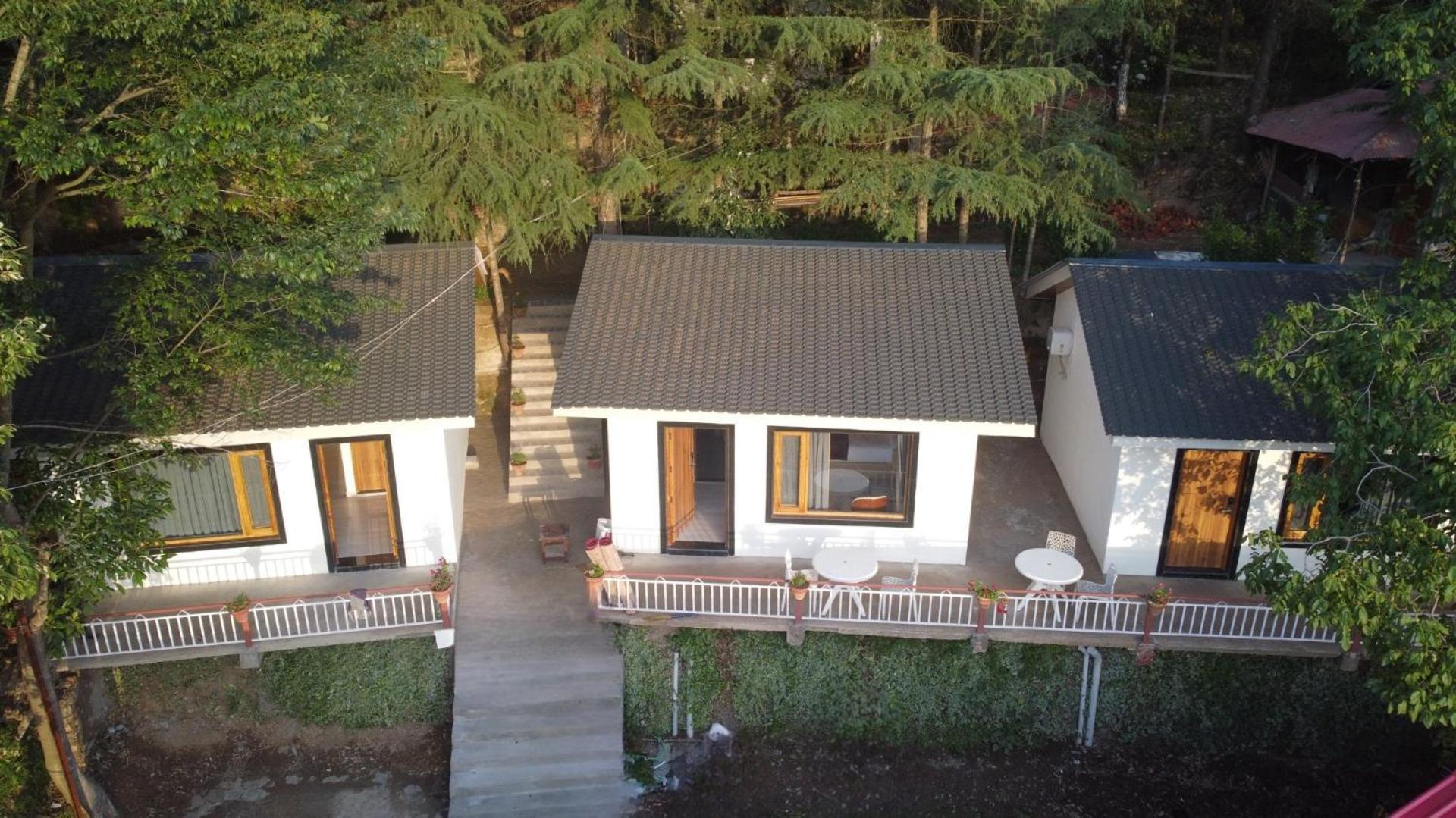 Evaan Resorts Oakwood Hamlet shoghi Shimla Buitenkant foto